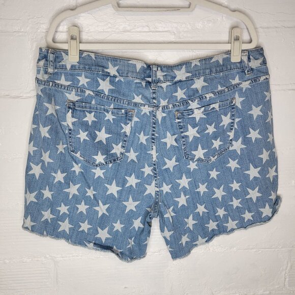 Lane Bryant Women's Size 20 Jean Shorts Cut Off Stars - Picture 2 of 3